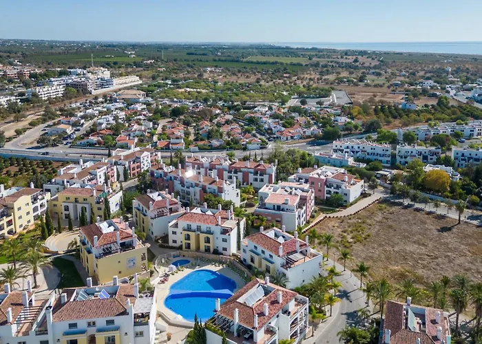 Pacifico, O Pomar Apartament