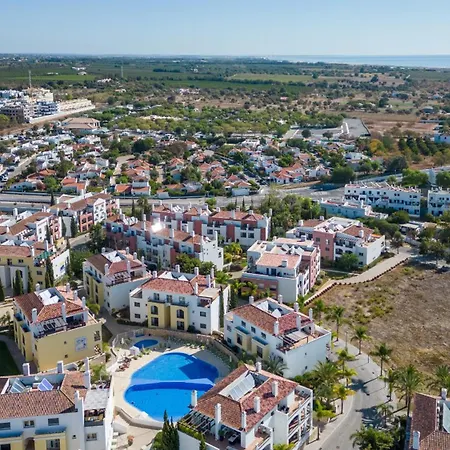 Pacifico, O Pomar דירה